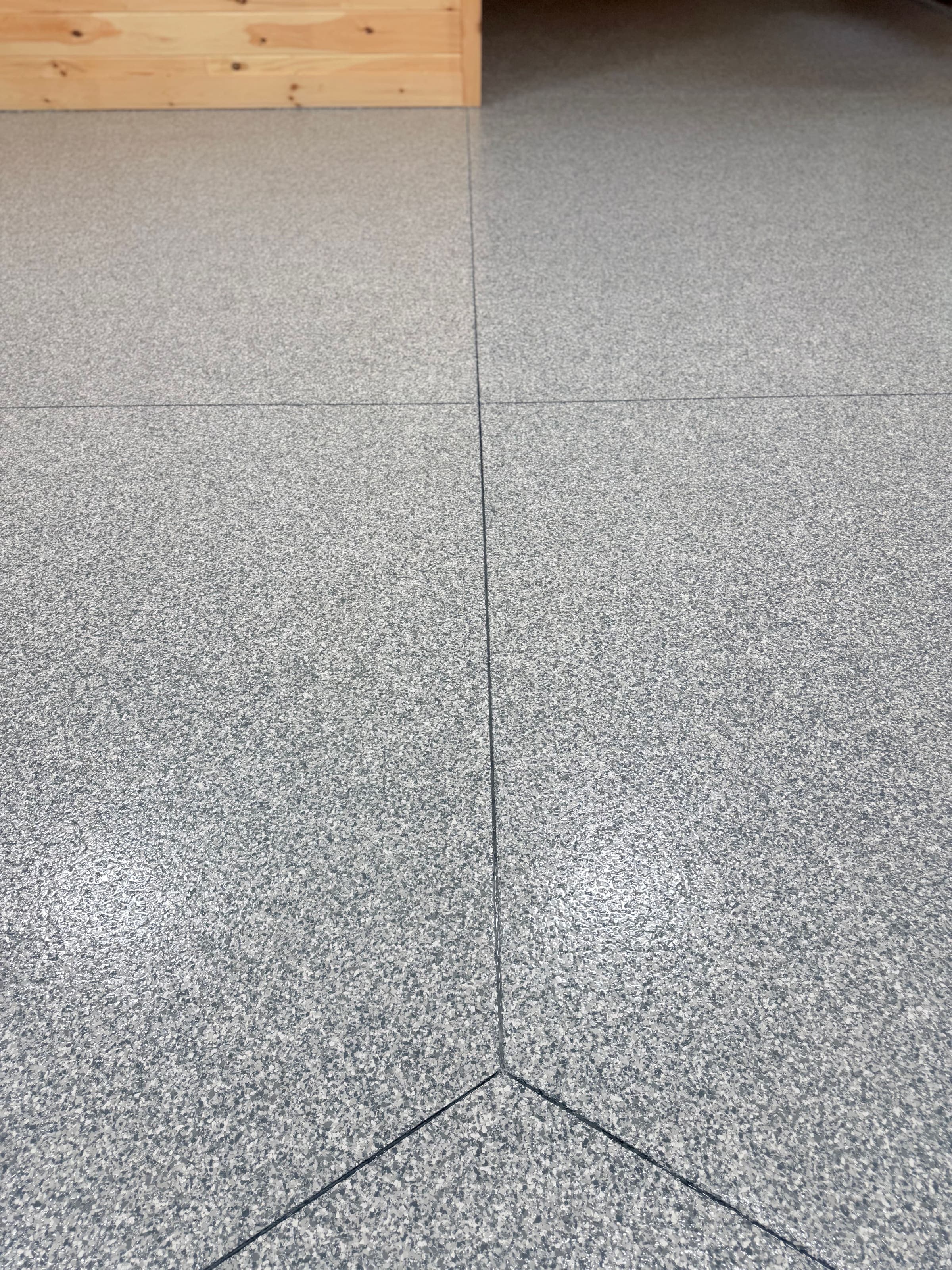 Close-up of full-flake epoxy texture