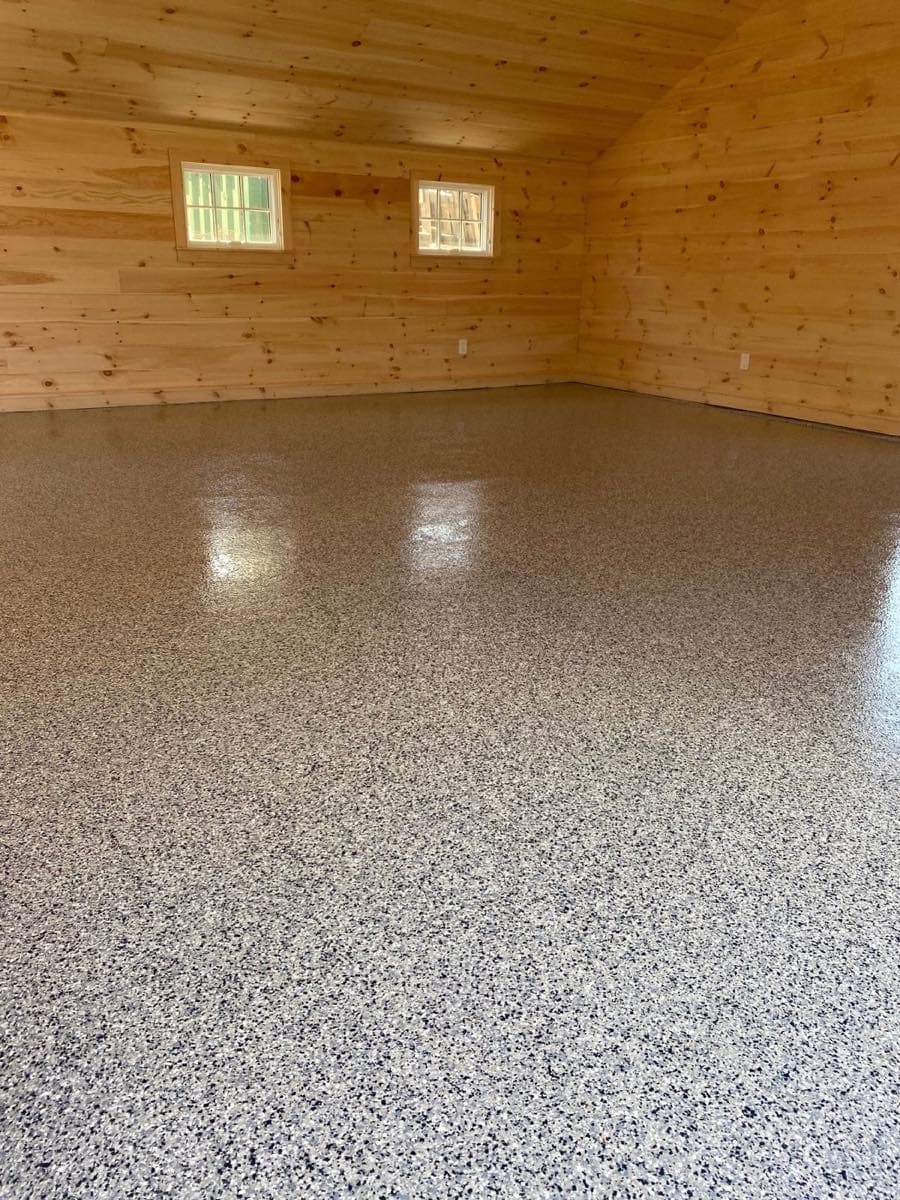 Sunroom with flake epoxy floor
