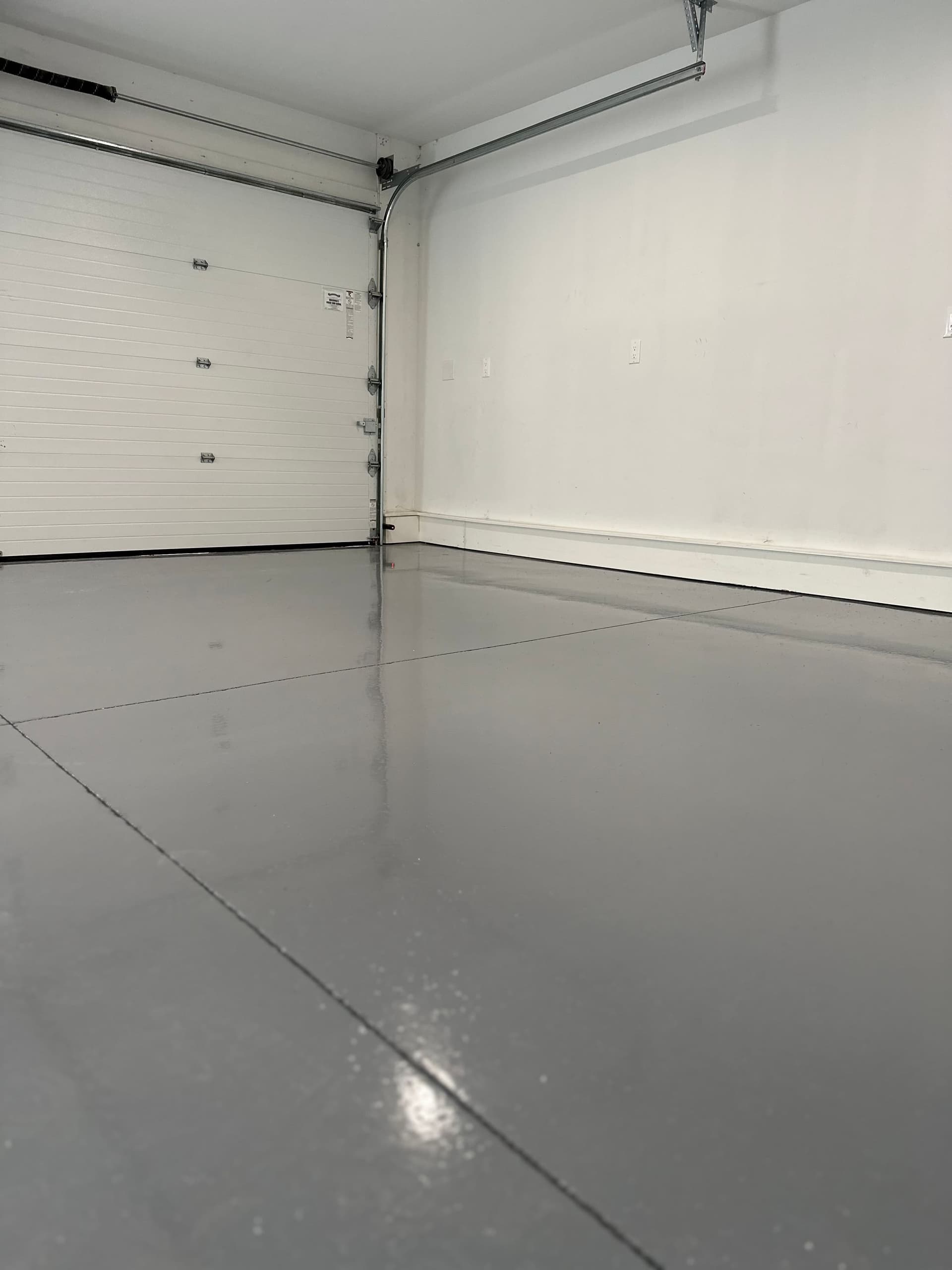 Solid gray gloss epoxy garage floor